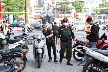 Xử lý gần 800 trường hợp vi phạm giao thông tại Hà Nội