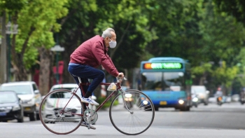 thoi tiet hom nay 410 bac bo troi se lanh nang hanh