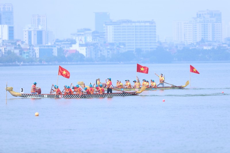 Hơn 800 thành viên tham gia Giải bơi chải thuyền rồng Hà Nội mở rộng Hơn 800 thành viên tham gia Giải bơi chải thuyền rồng Hà Nội mở rộng