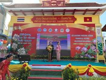 khanh thanh cong pho van hoa thai lan viet nam tai thanh pho nakhon phanom