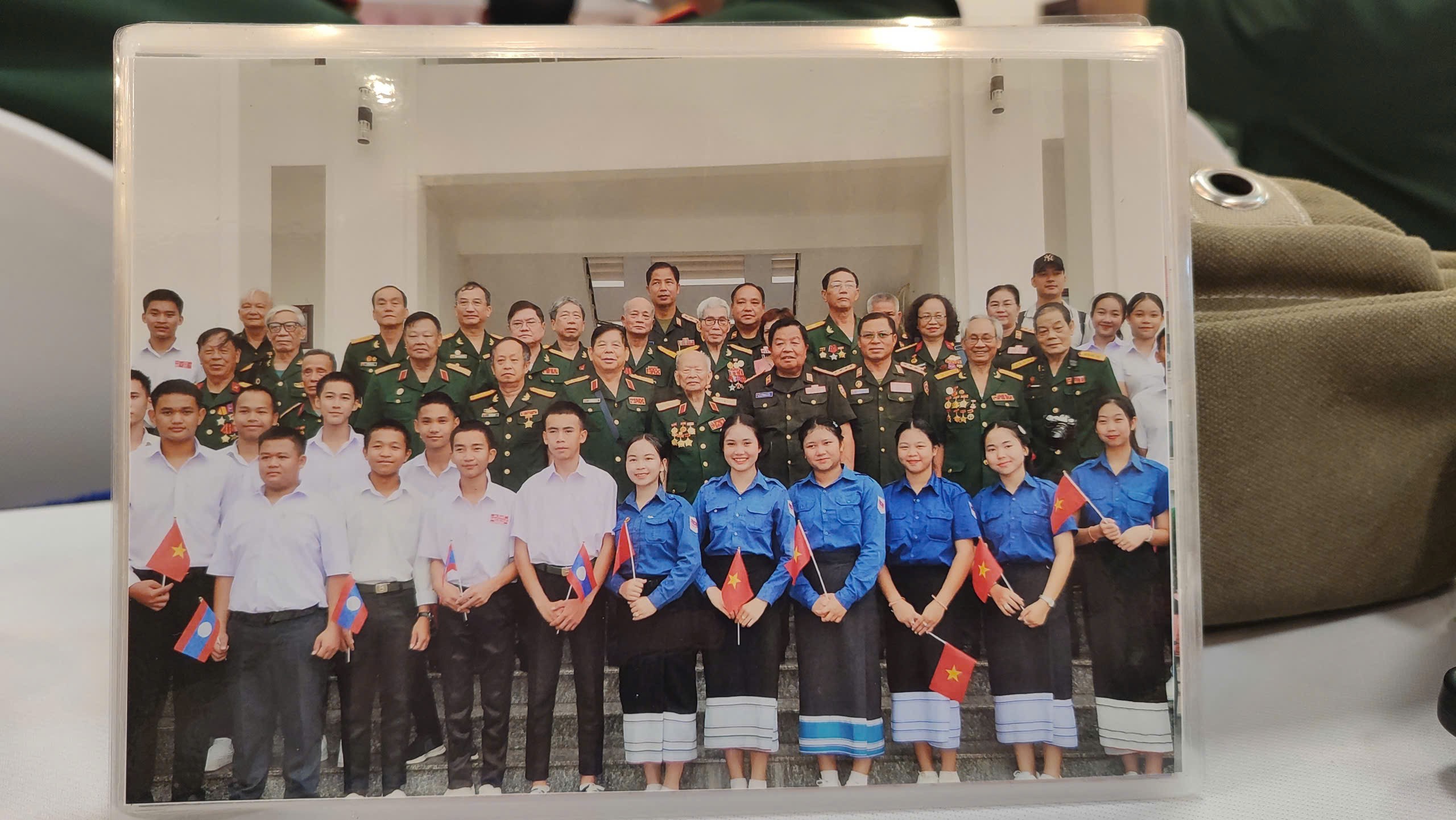 Lễ gặp mặt kỷ niệm 75 năm Ngày truyền thống Quân tình nguyện và Chuyên gia quân sự Việt Nam giúp cách mạng Lào Lễ gặp mặt kỷ niệm 75 năm Ngày truyền thống Quân tình nguyện và Chuyên gia quân sự Việt Nam giúp cách mạng Lào