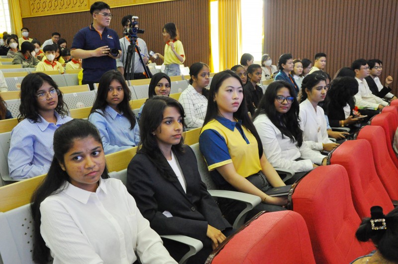 Trường Đại học Nam Cần Thơ triển khai đào tạo đại học y khoa quốc tế
