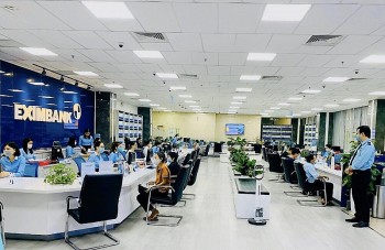nhom co dong eximbank gui don kien nghi len ngan hang nha nuoc
