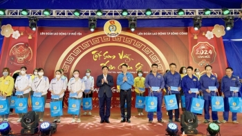 Công đoàn Việt Nam thực hiện nghiêm công tác đổi mới, sắp xếp tổ chức bộ máy