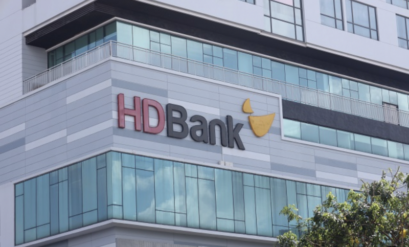 hon 2400 ty dong trai phieu ve hdbank trong thang 11