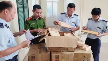 ha noi thanh kiem tra hon 2000 vu buon lau gian lan thuong mai