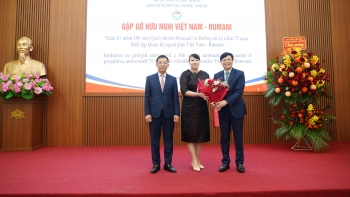 quan he viet nam rumani dang trai qua giai doan tuoi dep va nang dong nhat