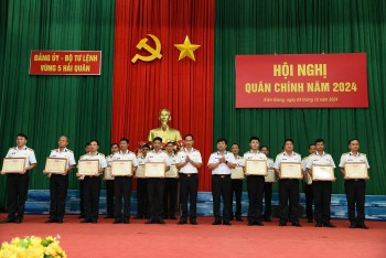 Bộ Tư lệnh Vùng 5 Hải quân góp sức bảo vệ vững chắc chủ quyền biển, đảo Tổ quốc