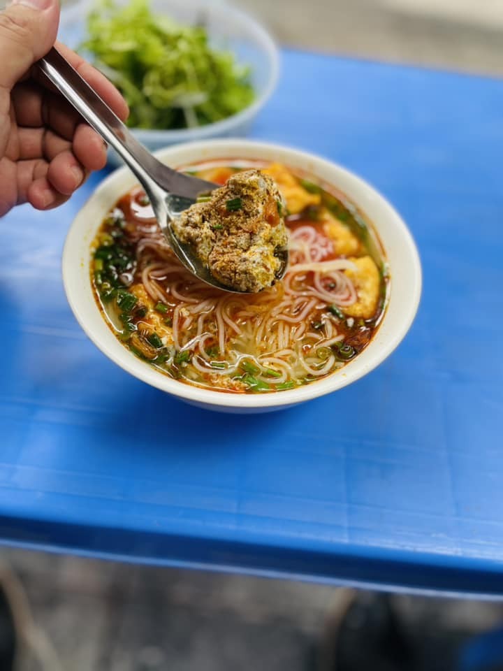 Bún riêu và miến xào cua lọt top 100 món ăn từ động vật giáp xác ngon nhất thế giới
