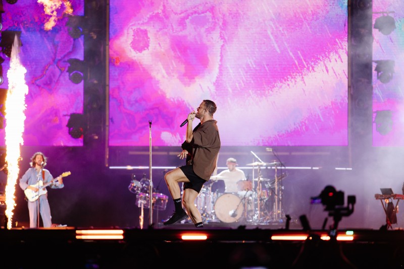 Imagine Dragons và dàn sao Việt mang khoảnh khắc bùng nổ tới 8WONDER Winter