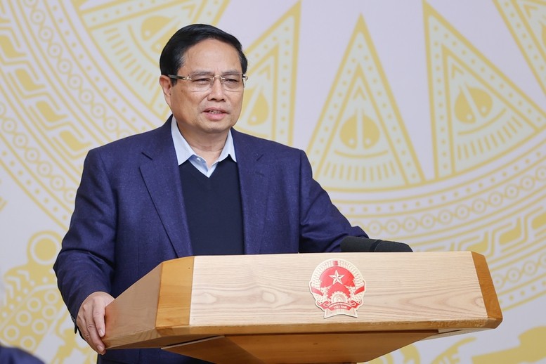 Thủ tướng: Phát triển công nghiệp bán dẫn là lựa chọn chiến lược, ưu tiên hàng đầu