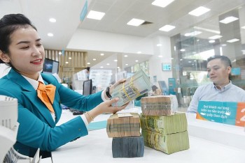 Kỳ vọng tín dụng bán lẻ bứt phá năm 2025