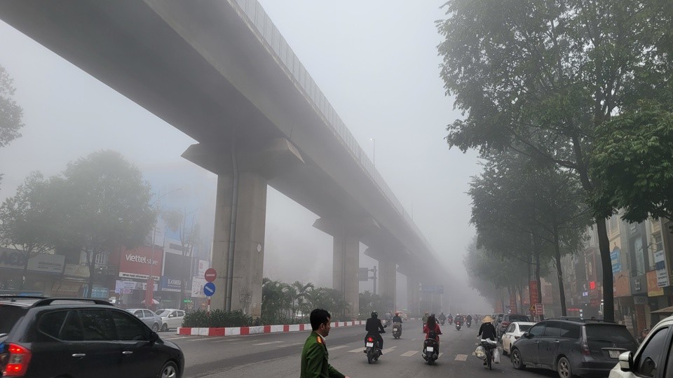 Hà Nội có sương mù, trời rét ngày đầu tuần (30/12). (Ảnh minh họa: KT)