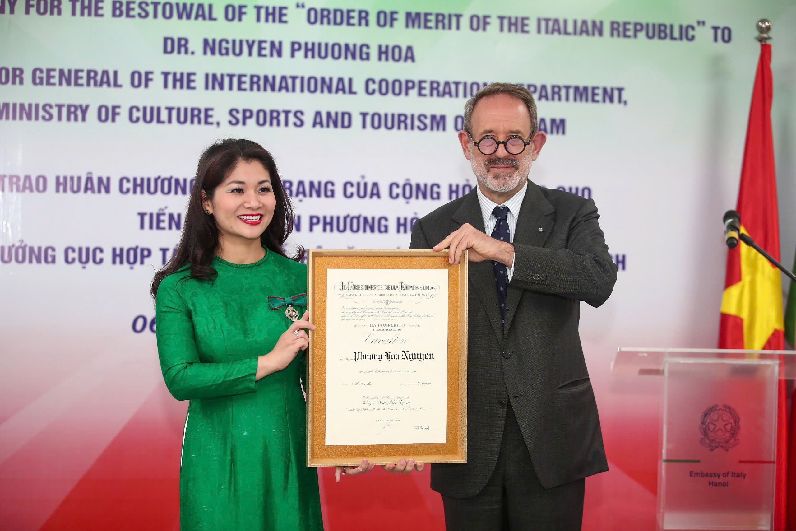 TS. Nguyễn Phương Hòa được vinh danh với Huân chương Công trạng của Cộng hòa Italia