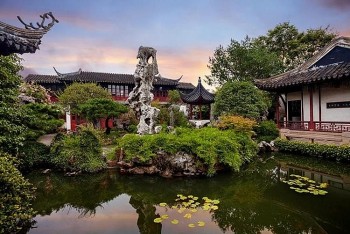 dao vua chinh phuc gioi nha giau chau a nho dia the hoi tu vuong khi hoang gia