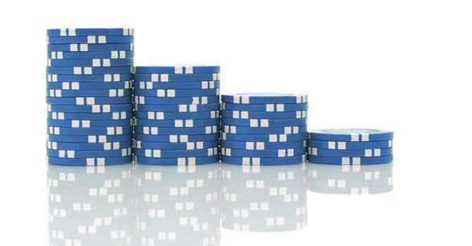 Sàn HOSE giữ nguyên số lượng 