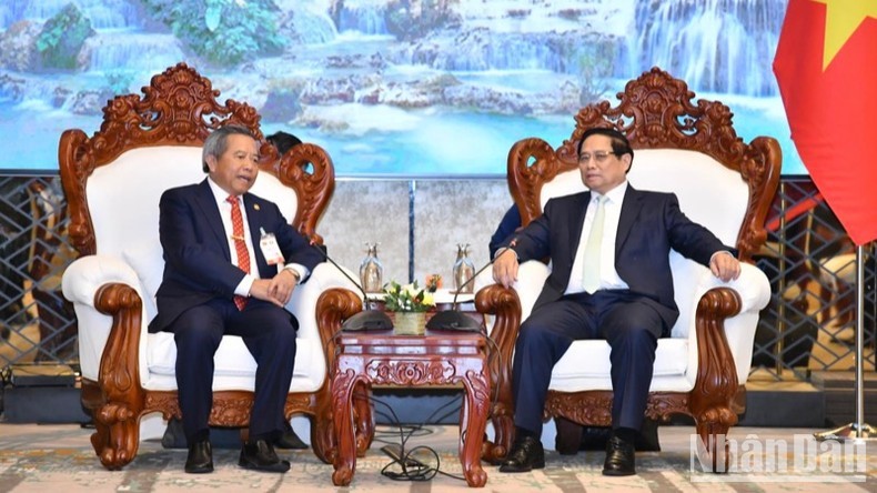 Thúc đẩy giao lưu nhân dân, không ngừng củng cố, vun đắp mối quan hệ hữu nghị đặc biệt Việt Nam-Lào