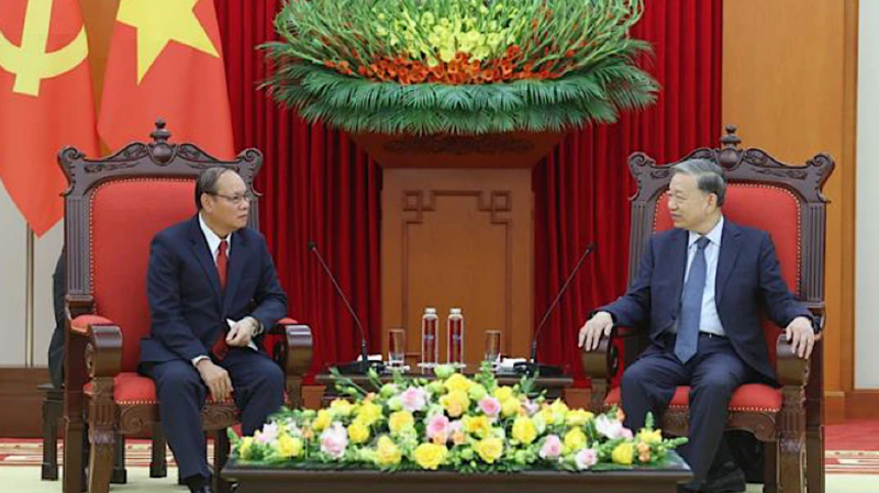 Tổng Bí thư Tô Lâm tiếp Phó Thủ tướng Chính phủ, Bộ trưởng Công an Lào