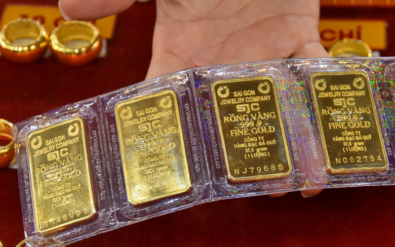 Giá vàng SJC trụ vững trên mốc 86 triệu đồng, tỷ giá quay đầu đi xuống