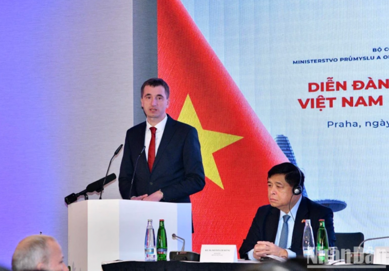 Tăng cường kết nối hiệu quả hai nền kinh tế, cộng đồng doanh nghiệp hai nước Việt Nam-Czech
