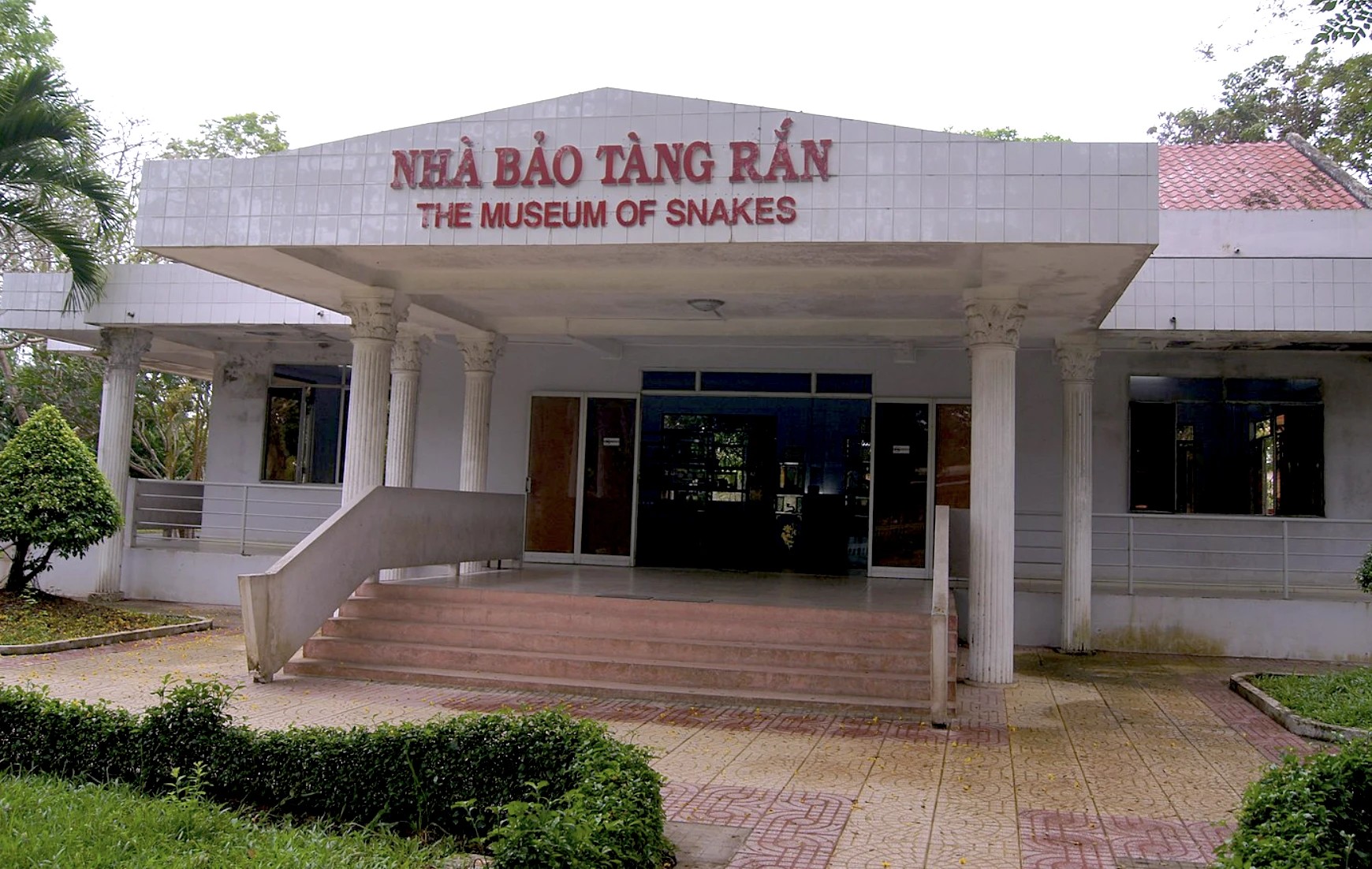 Bảo tàng rắn đặc biệt hấp dẫn các nhà khoa học, học sinh, sinh viên, các đối tượng thích nghiên cứu, tìm hiểu về bò sát