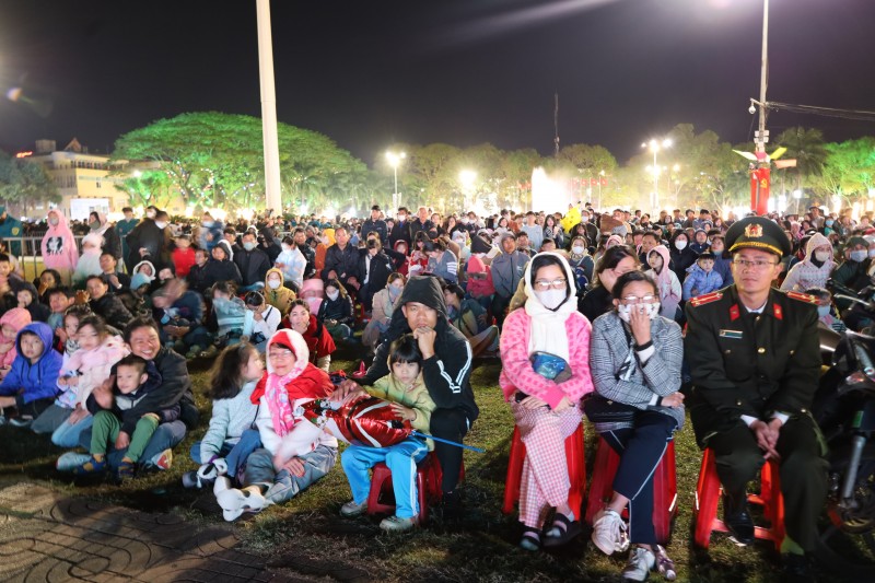 Chương trình nghệ thuật “Mừng Đảng, mừng Xuân” diễn ra tại nhiều địa phương