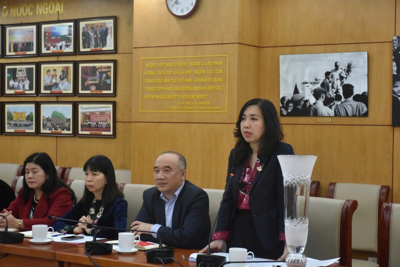 Biểu dương những thành tích của cộng đồng người Việt tại Séc
