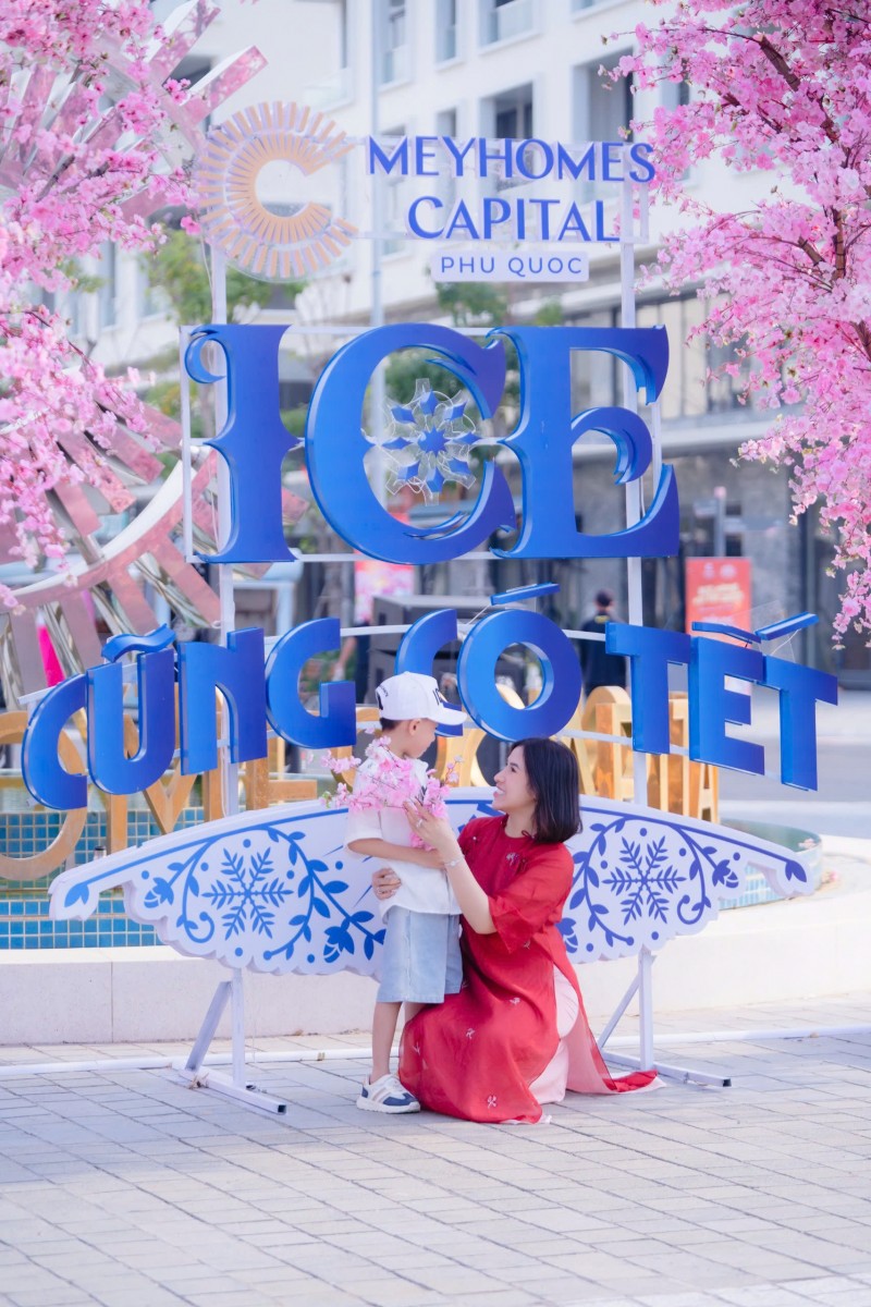 Tết Việt giữa lòng đảo ngọc trong mắt du khách muôn phương Tết Việt giữa lòng đảo ngọc trong mắt du khách muôn phương