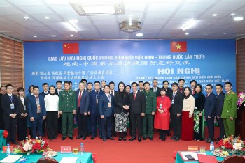 Thắm tình hữu nghị trên biên giới Việt Nam - Trung Quốc