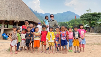 mot nguoi thuy dien yeu hoi an