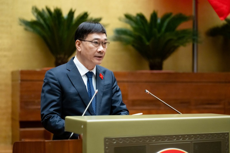 Trình Quốc hội điều chỉnh mục tiêu GDP năm 2025 đạt 8% trở lên, tăng bội chi và nới nợ công nếu cần thiết