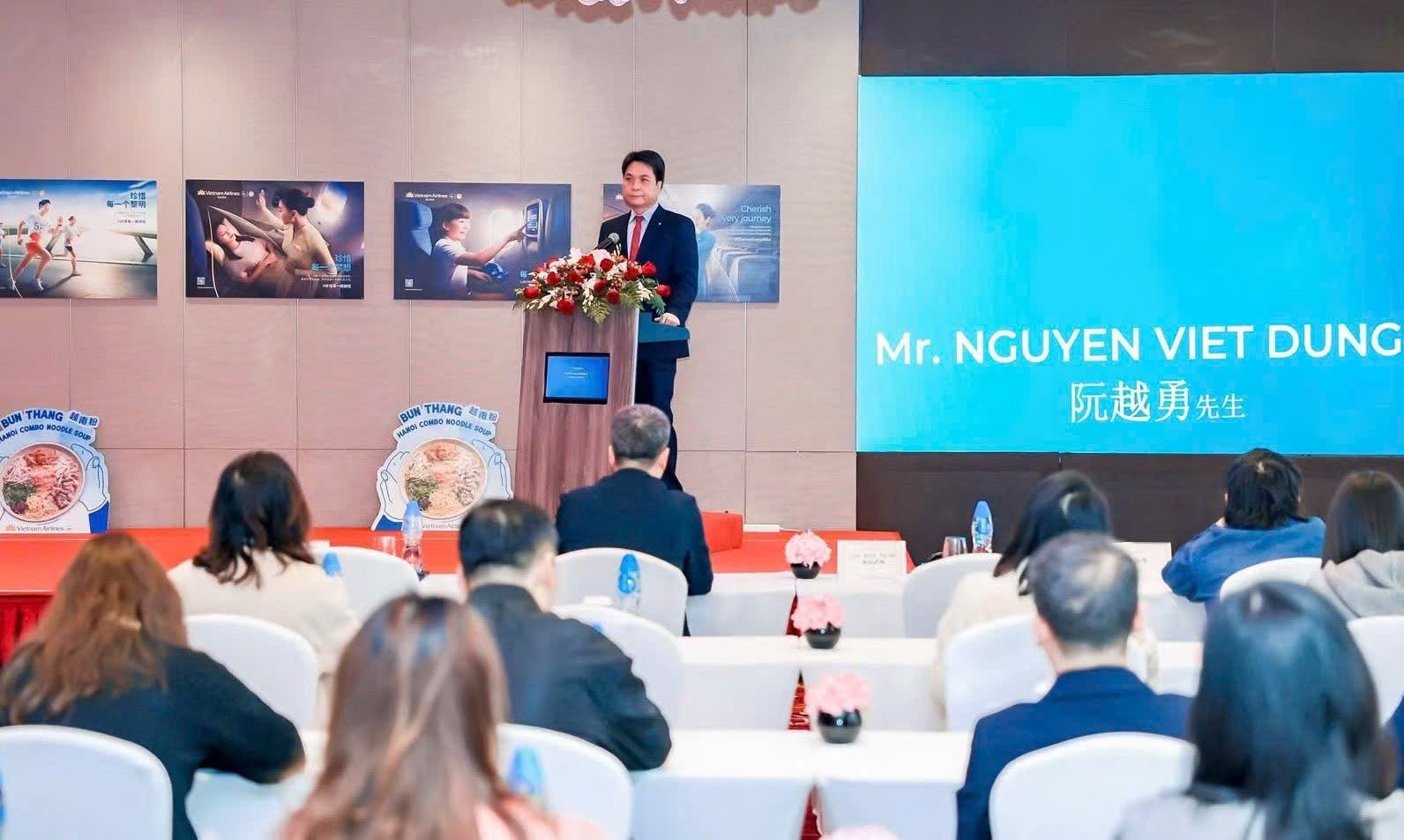 Khởi động Năm giao lưu nhân văn Việt - Trung 2025 tại Quảng Châu