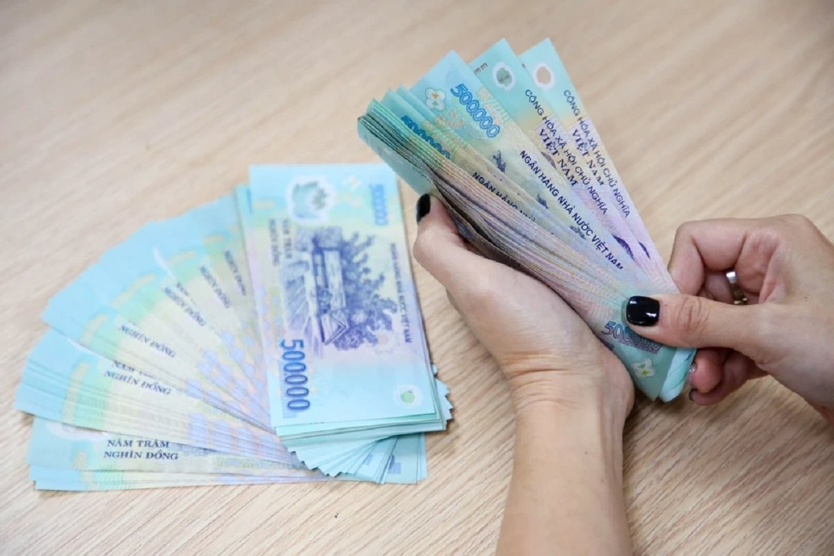 Thanh khoản dồi dào, lãi suất liên ngân hàng có thể giảm trong năm 2025