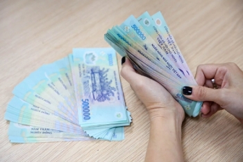 Thanh khoản dồi dào, lãi suất liên ngân hàng có thể giảm trong năm 2025