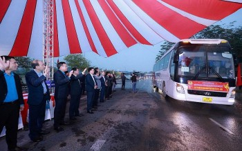 “Hành trình Tết Công đoàn - Xuân 2025”: Tấm lòng của tổ chức Công đoàn với công nhân lao động Thủ đô