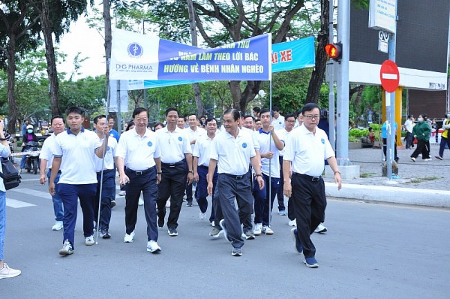 Lan tỏa thông điệp đi bộ hướng về bệnh nhân nghèo tại Cần Thơ