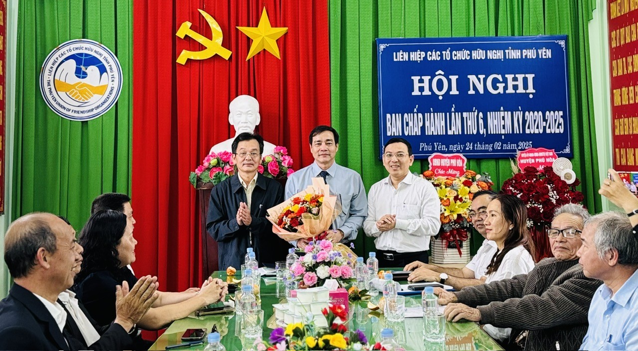 Phú Yên Online - Liên hiệp Các tổ chức hữu nghị tỉnh có chủ tịch mới
