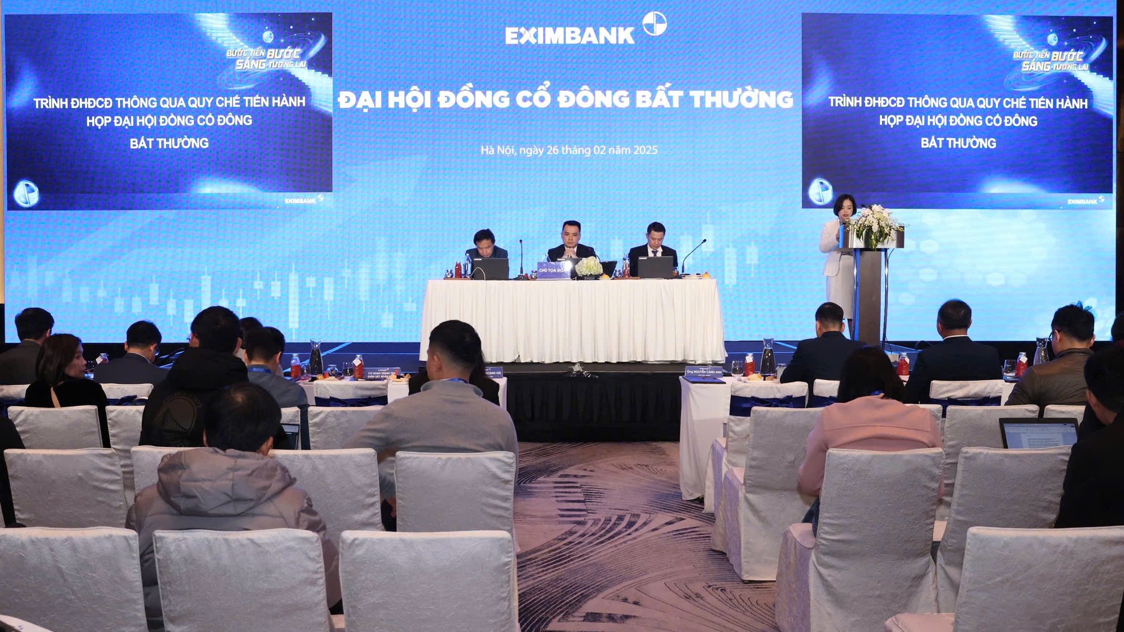 ĐHĐCĐ Eximbank: Bầu bổ sung 3 thành viên Ban Kiểm soát, đang tiến hành các bước để chuyển trụ sở