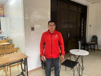 uong tra xanh khong do mot shipper trung 250 trieu dong ngay dau nam moi