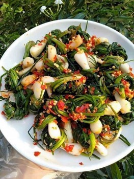 Củ kiệu lọt top 55 món rau củ muối chua ngon nhất thế giới