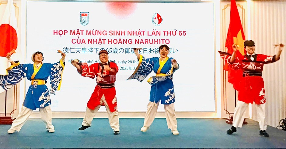 Tiết mục văn nghệ tại lễ kỷ niệm. (Ảnh: hcmcpv.org.vn)