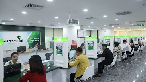 Vietcombank dự kiến dùng 22.770 tỷ đồng lợi nhuận năm 2023 để chia cổ tức