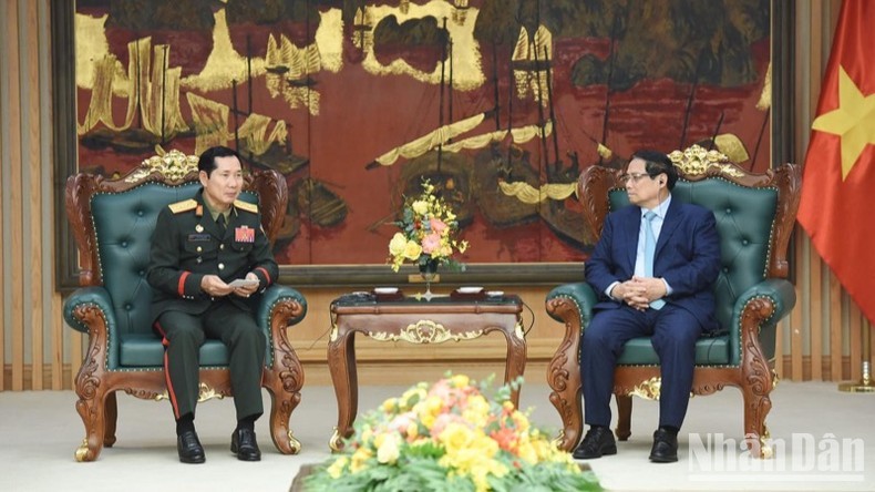 Thúc đẩy quan hệ hợp tác giữa Quân đội hai nước Việt Nam-Lào ngày càng bền chặt