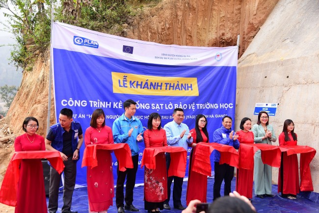 Hà Giang: khánh thành công trình kè chống sạt lở bảo vệ trường học