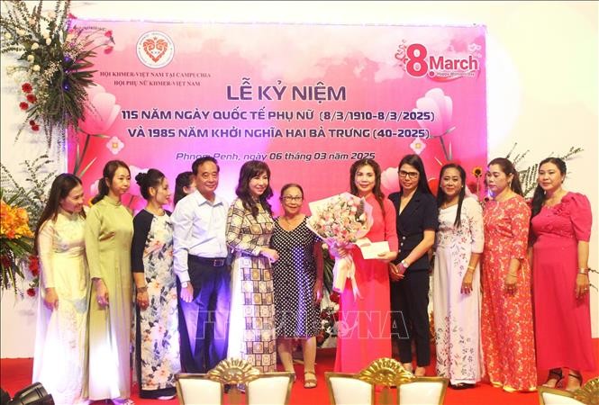 Tôn vinh truyền thống phụ nữ Việt Nam tại Campuchia