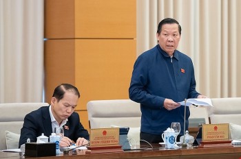 can nhac lui thoi diem ap thue tieu thu dac biet doi voi nuoc giai khat co duong