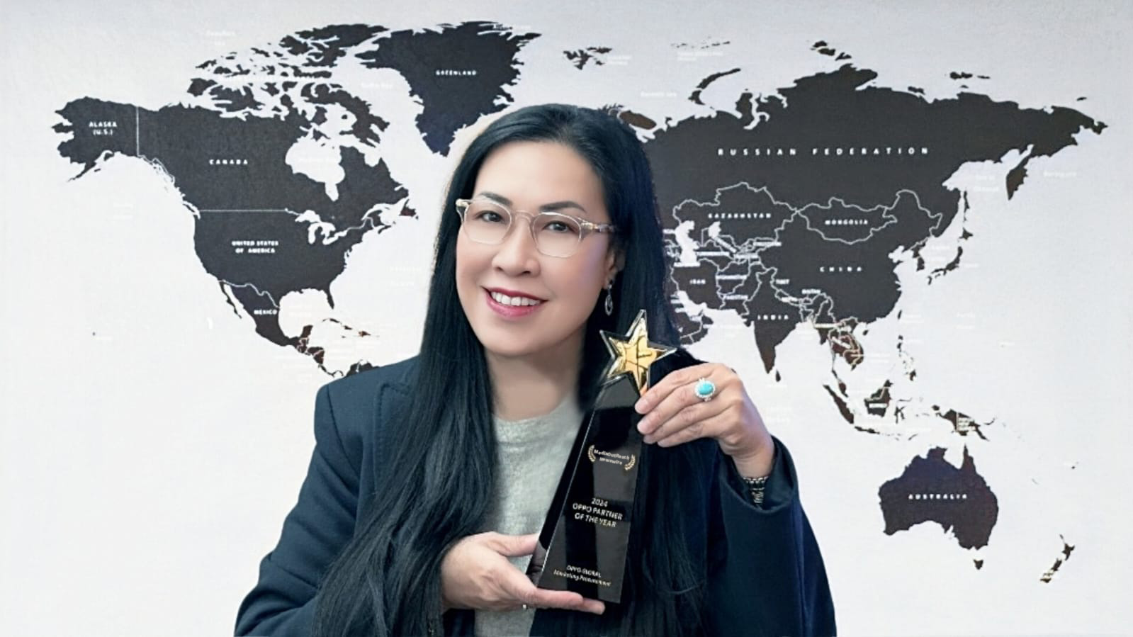 Jennifer Kok - Nhà sáng lập kiêm CEO của Media OutReach Newswire với giải thưởng danh giá "Partner of the Year 2024"