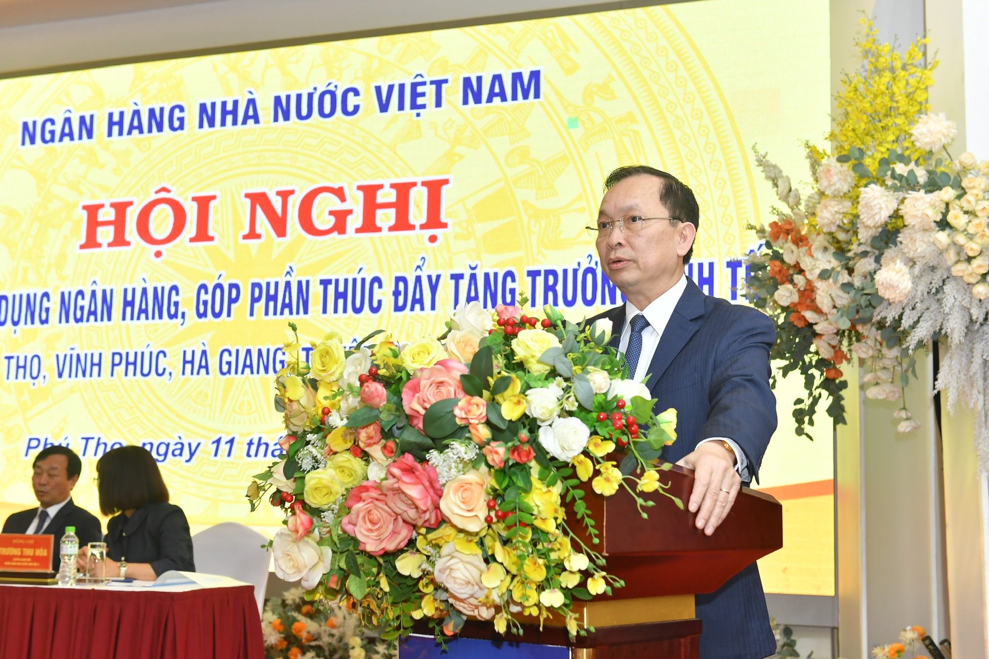 Phó Thống đốc Đào Minh Tú: Cần đối thoại thẳng thắn để tìm cách tháo gỡ nút thắt tín dụng