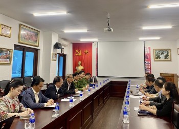 Hội hữu nghị Việt Nam - Thái Lan làm việc với Liên đoàn Bóng đá Việt Nam