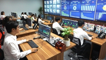 Tạo nền móng vững chắc đưa người dân, doanh nghiệp lên không gian số